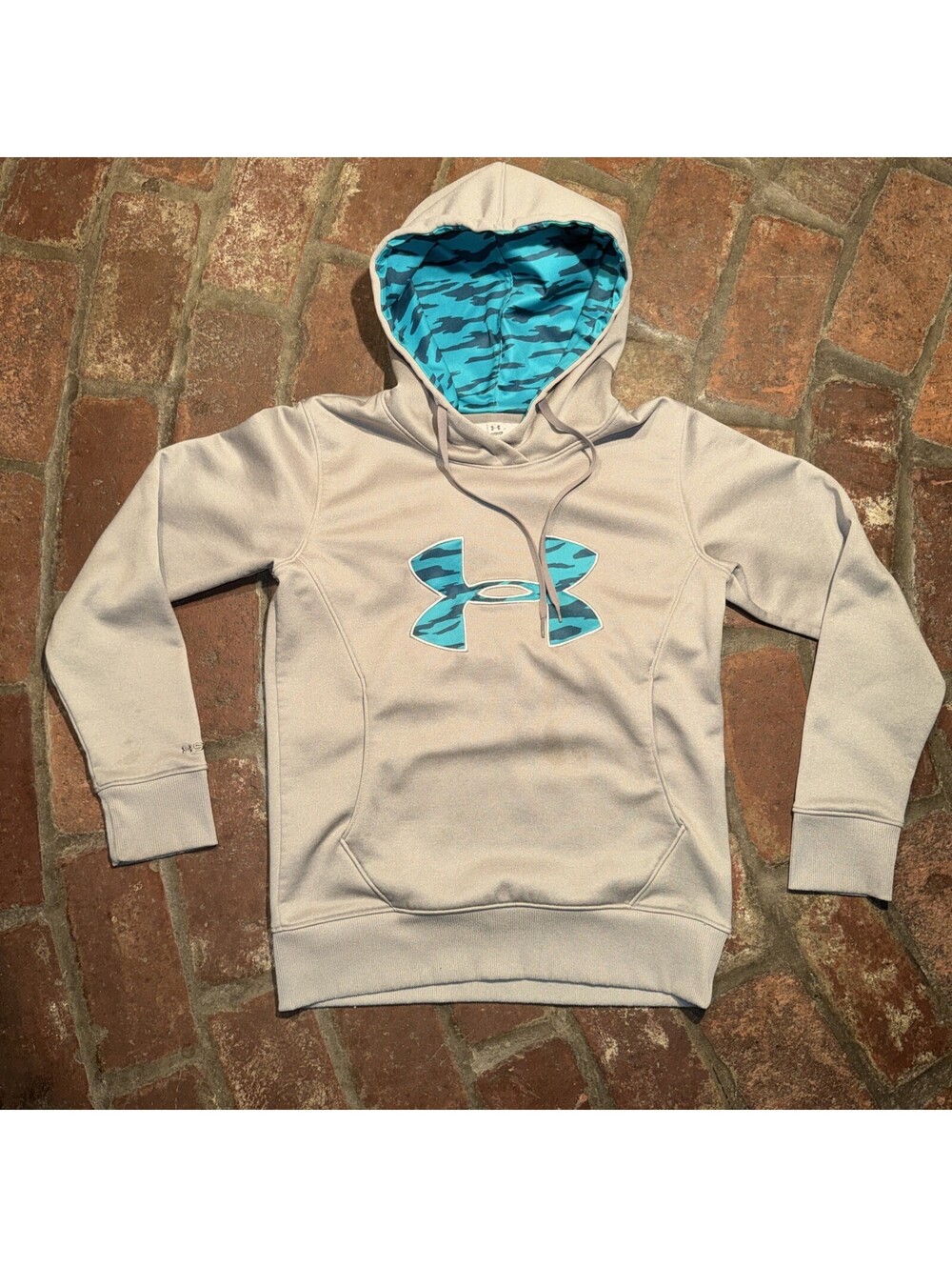 Under Armour Sweatshirt Womens XS Gray Teal Fleece Lined Semi Fitted Logo Hoodie
